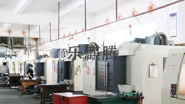 東莞電腦鑼加工廠的您應(yīng)當去車間學(xué)些什么？