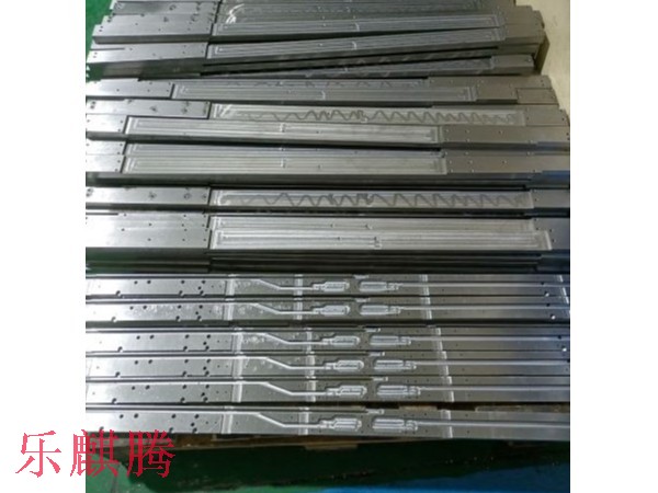 半導體設備五金零配件加工-樂麒騰