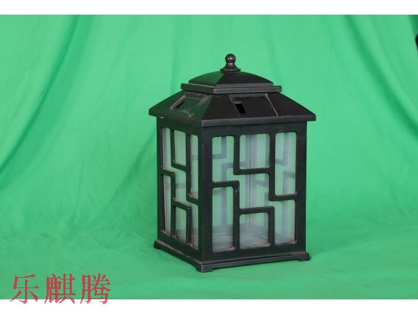 五金燈飾配件壓鑄模具CNC加工